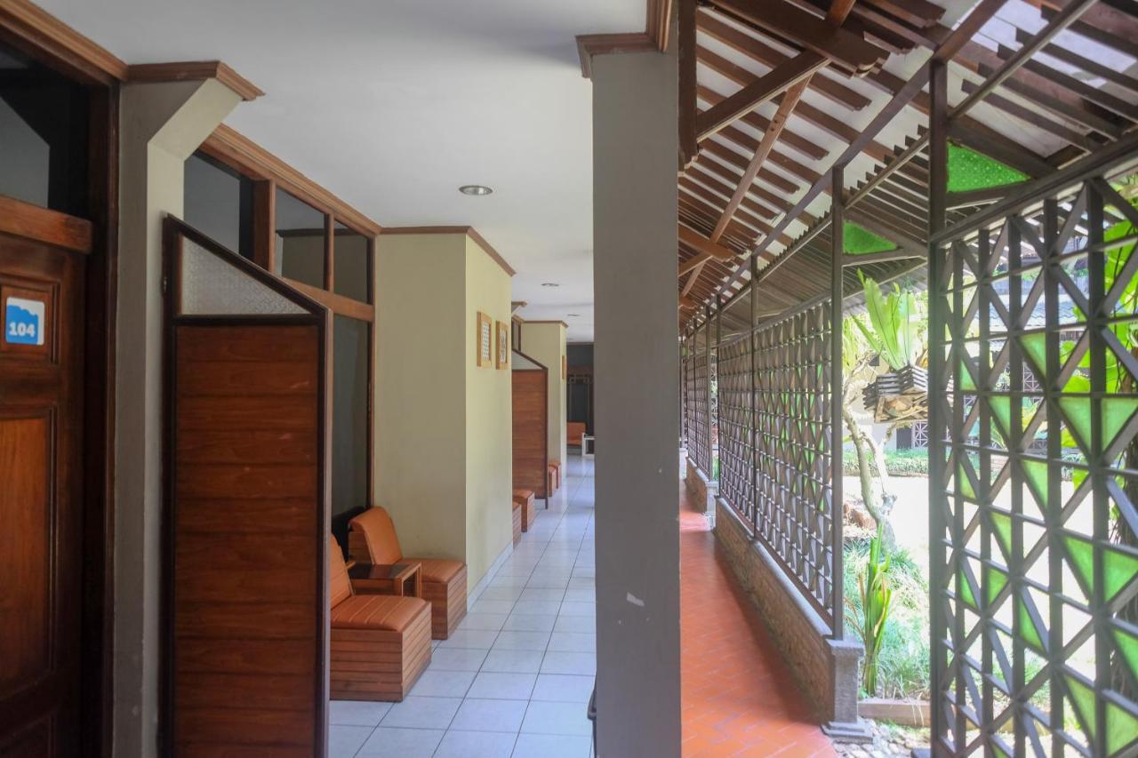Urbanview Hotel Syariah Wisnugraha By Reddoorz يوغياكارتا المظهر الخارجي الصورة