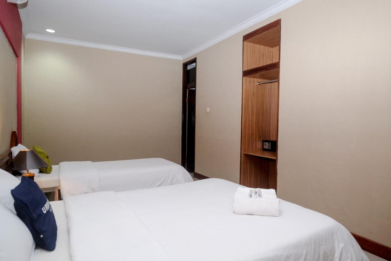 Urbanview Hotel Syariah Wisnugraha By Reddoorz يوغياكارتا المظهر الخارجي الصورة